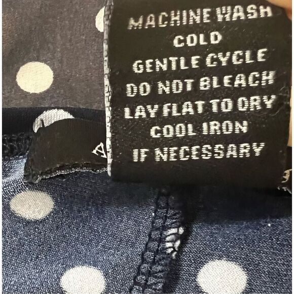 Adele & May Women Blouse Size XL Sleevless Blue White V-Neck Polka Dots Layered - Picture 9 of 11